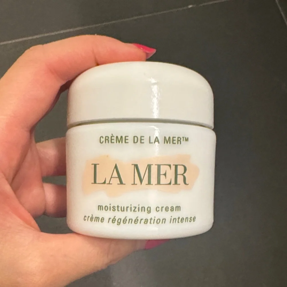 La Mer Jars in White and